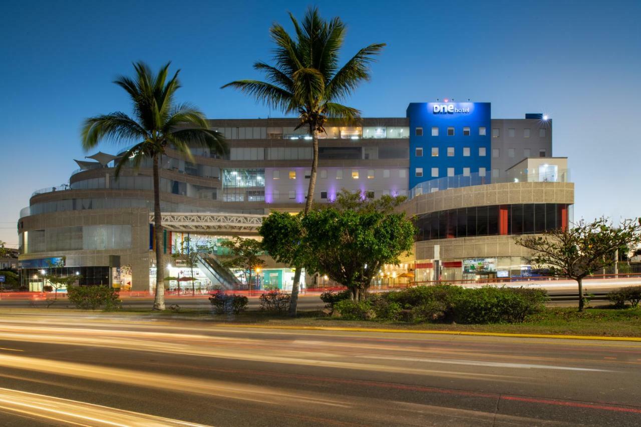 Готель One Puerto Vallarta Aeropuerto Екстер'єр фото